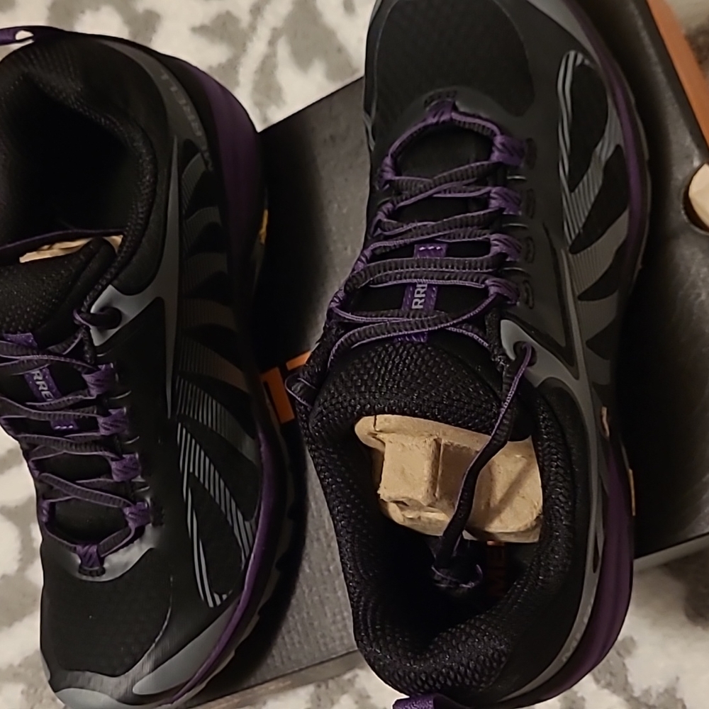 COPY - Womens merrell shoes PRICE FIRM